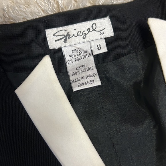 *vintage alert* black and white mod Spiegel blazer - Picture 3 of 3